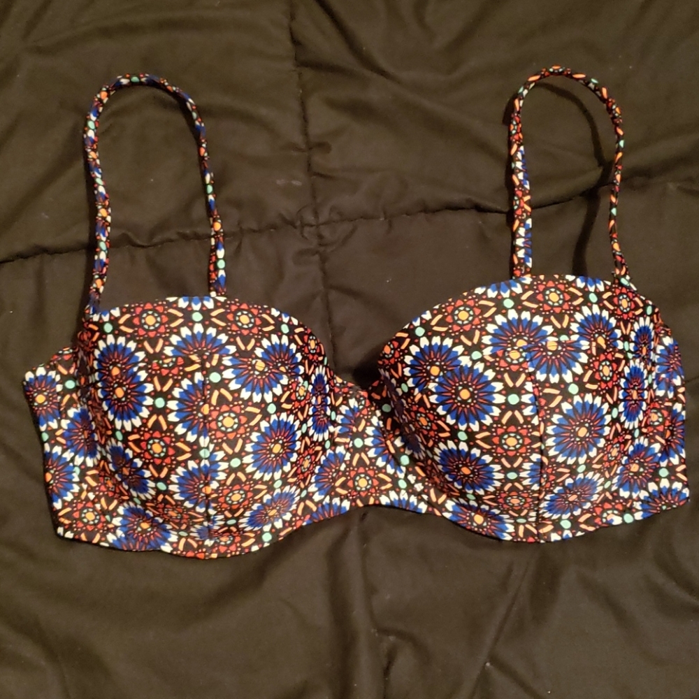 Old Navy Bathing suit top